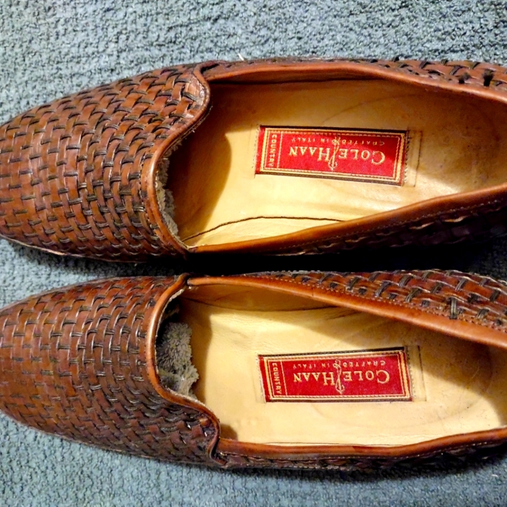 Women's size 8 1/2 Cole Haan leather loafers